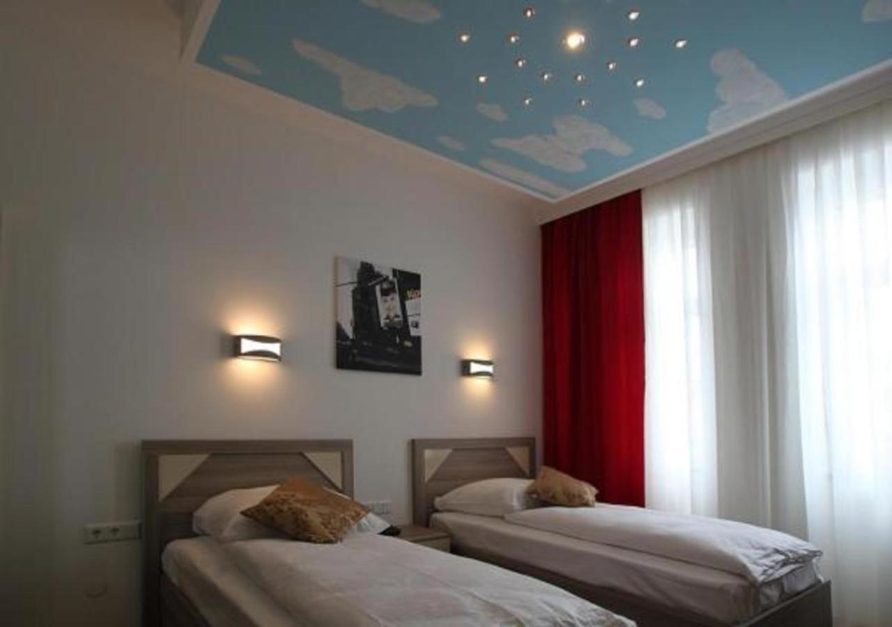 Hotel Kavun Мюнхен Экстерьер фото