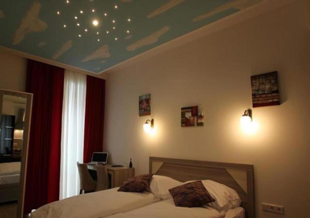 Hotel Kavun Мюнхен Экстерьер фото